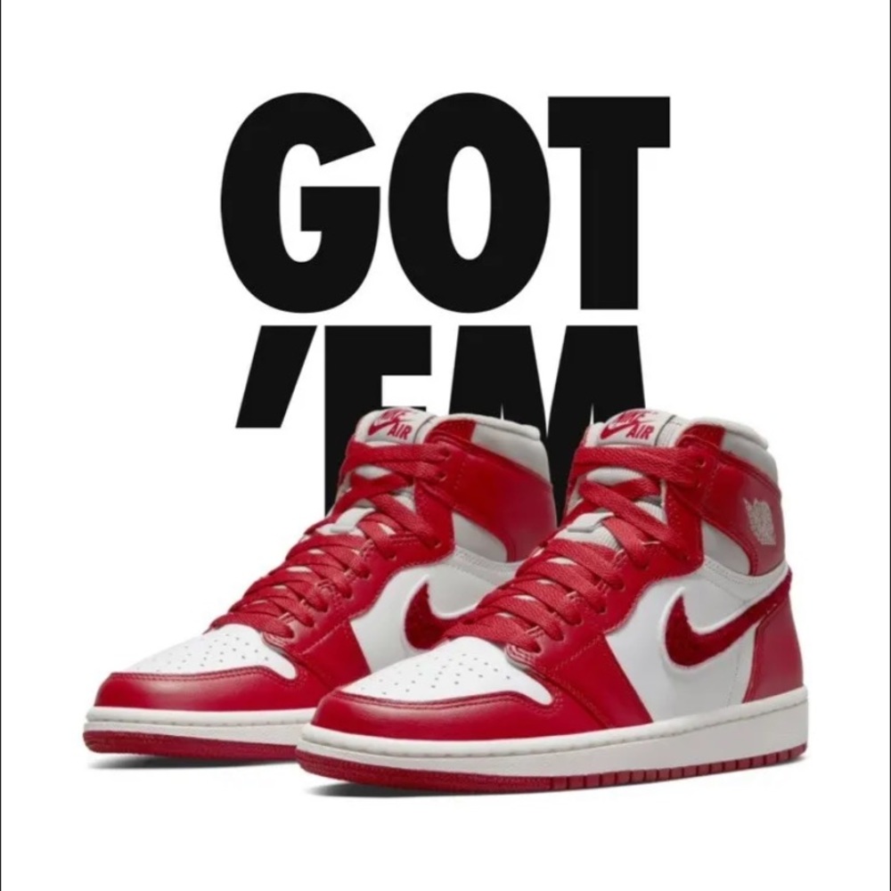 *SOLD ON Ⓜ️* Nike Women's Air Jordan 1 High OG 'Newstalgia Chenile, SZ 9.5